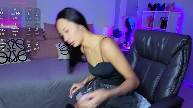  MIURA  online show from December 2025 01:00:01 AM