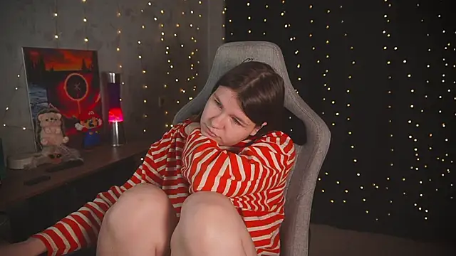 Snapshot of cuteamberlyyy chatting on November 2025 05:16:02 AM cuteamberlyyy online show from November 2025 05:16:02 AM