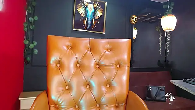 aitanarus online show from March 2025 05:39:01 PM