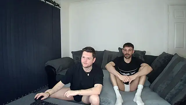 Snapshot of twotwinkhusbandss chatting on December 2024 06:06:02 PM twotwinkhusbandss online show from December 2024 06:06:02 PM