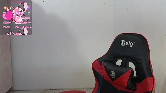 ElisaBoyer online show from April 2026 05:03:01 PM