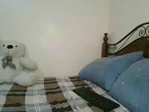 Snapshot of Sonnia_ chatting on February 2025 08:10:01 PM Sonnia online show from February 2025 08:10:01 PM