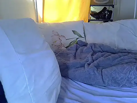 Sweetreena online show from March 2026 05:41:02 AM