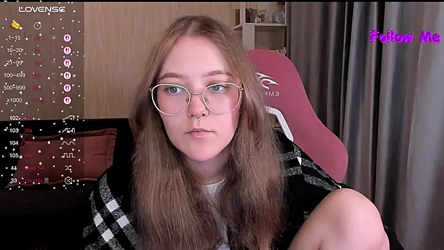 Snapshot of bunny_bubble chatting on June 2026 11:29:02 PM bunny bubble online show from June 2026 11:29:02 PM