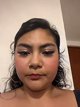 Juli Walker online show from July 2026 11:31:01 PM