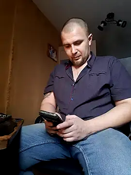 Foxyshaved online show from February 2025 09:03:01 AM