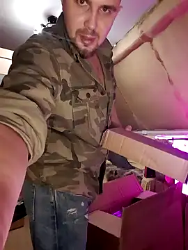 Foxyshaved online show from February 2025 03:09:02 PM