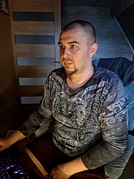 Foxyshaved online show from April 2026 05:43:02 AM