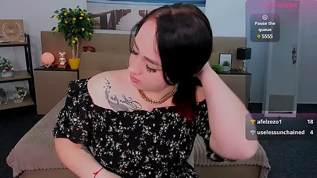 Snapshot of Nika__XXX chatting on February 2025 03:52:02 AM Nika XXX online show from February 2025 03:52:02 AM