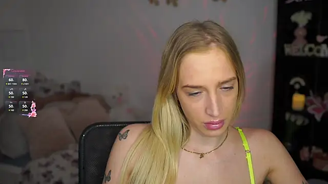 Nicolette  Shea  online show from January 2025 09:13:01 AM