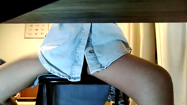 petite-Alondra online show from February 2026 07:01:02 PM