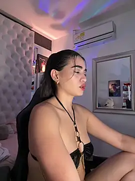 ZarahEvans online show from November 2025 08:08:01 PM