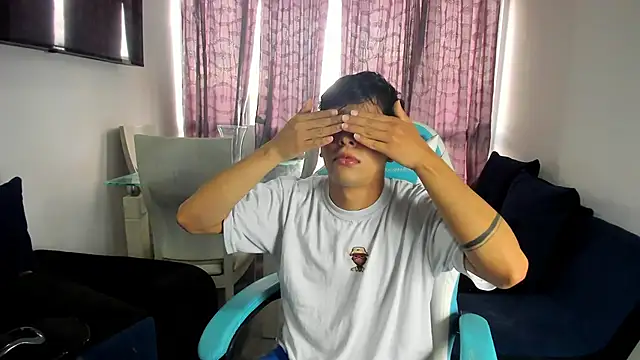 Franco Rizzo  online show from February 2025 09:59:01 PM