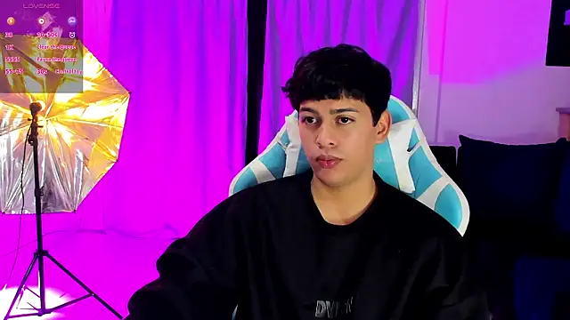 Franco Rizzo  online show from October 2025 01:50:01 AM