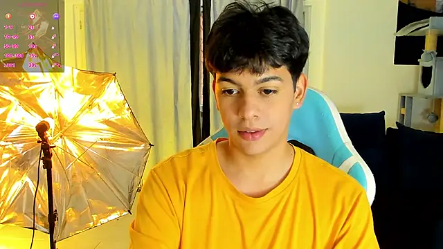 Franco Rizzo  online show from November 2025 10:25:02 PM