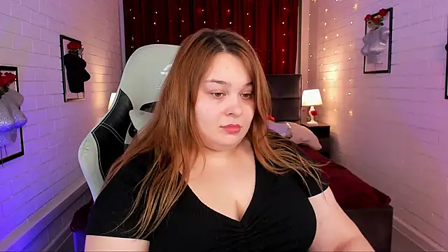 Snapshot of KimberlyMaran chatting on March 2025 09:18:02 AM KimberlyMaran online show from March 2025 09:18:02 AM