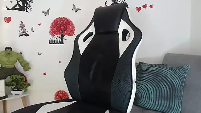 Snapshot of Angel_bran chatting on September 2025 05:24:01 PM Angel bran online show from September 2025 05:24:01 PM