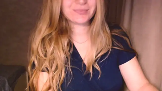 Snapshot of fiona_cute_2 chatting on October 2025 07:33:01 PM fiona cute 2 online show from October 2025 07:33:01 PM