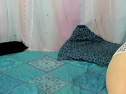 Snapshot of aliissa_more chatting on February 2026 06:58:01 PM aliissa more online show from February 2026 06:58:01 PM