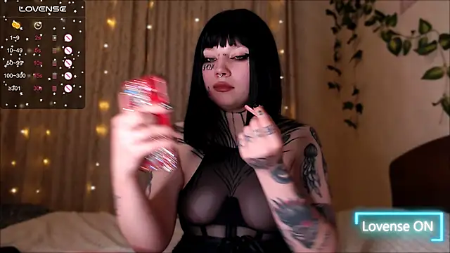 tradishka online show from December 2024 08:36:01 PM