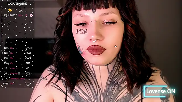 tradishka online show from January 2025 08:18:01 PM