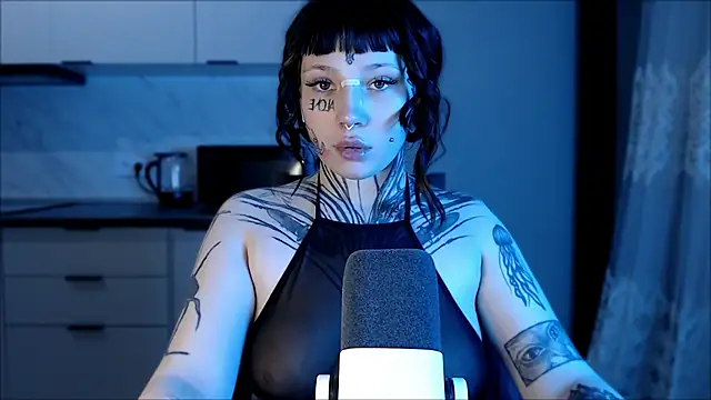 tradishka online show from January 2025 02:21:02 AM