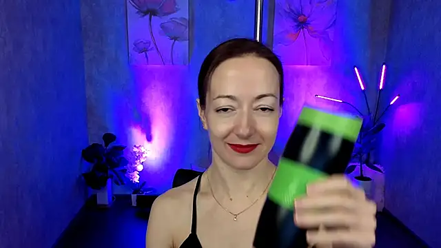 kimberlyray777 online show from February 2025 11:04:01 AM