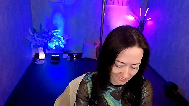 kimberlyray777 online show from May 2026 07:58:01 AM