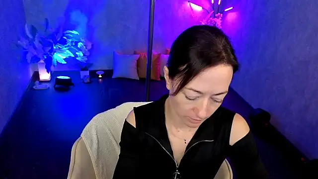 kimberlyray777 online show from July 2026 07:11:02 AM