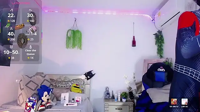 huge armound online show from April 2026 10:37:01 PM