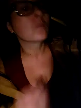 Snapshot of sweetkitty111 chatting on November 2025 01:59:02 AM sweetkitty111 online show from November 2025 01:59:02 AM