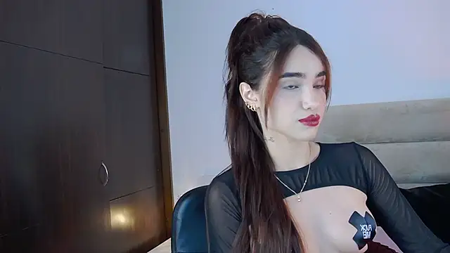 Snapshot of AllieEvans chatting on January 2025 08:49:01 PM AllieEvans online show from January 2025 08:49:01 PM