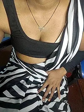 Snapshot of Telugu_ammayi_pooja chatting on December 2025 08:23:01 AM Telugu ammayi pooja online show from December 2025 08:23:01 AM