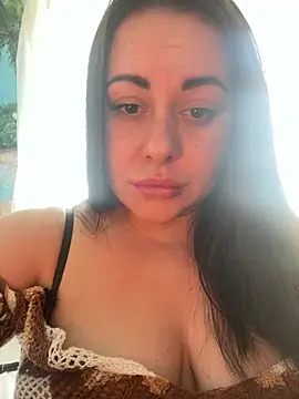 DaisyStreet online show from April 2026 11:38:02 AM