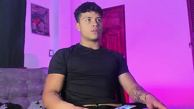 Dominic Biker   online show from February 2026 05:44:02 AM