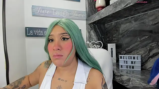 miss danika online show from November 2025 10:59:01 AM