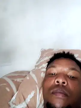 Snapshot of hugo3918_ chatting on September 2025 04:18:01 PM hugo3918 online show from September 2025 04:18:01 PM