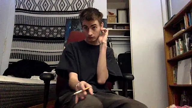 Snapshot of spicylaboi chatting on December 2025 10:09:02 AM spicylaboi online show from December 2025 10:09:02 AM