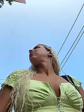 LikaCat online show from April 2026 02:00:02 AM