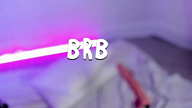 Snapshot of IrisMagiic chatting on March 2025 06:58:02 AM IrisMagiic online show from March 2025 06:58:02 AM