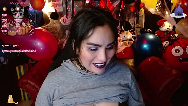 Snapshot of kureiji_hentaii chatting on October 2025 12:01:02 AM kureiji hentaii online show from October 2025 12:01:02 AM