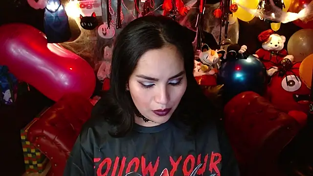 Snapshot of kureiji_hentaii chatting on November 2025 12:24:01 AM kureiji hentaii online show from November 2025 12:24:01 AM