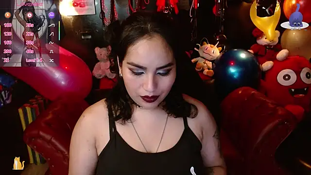 Snapshot of kureiji_hentaii chatting on November 2025 11:59:01 PM kureiji hentaii online show from November 2025 11:59:01 PM