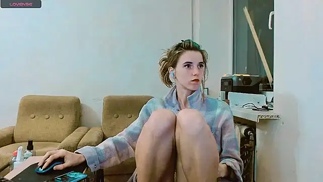 Snapshot of RosaJil chatting on March 2025 06:58:02 PM RosaJil online show from March 2025 06:58:02 PM