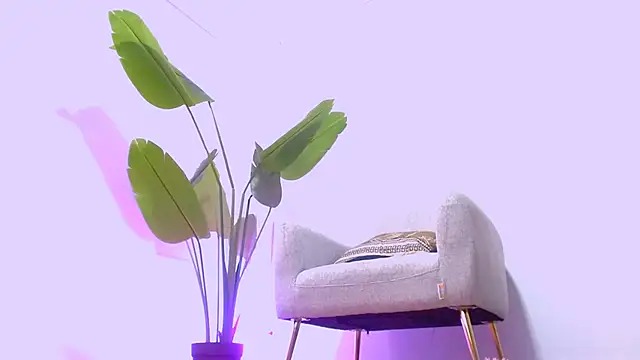 Sara ow online show from February 2026 07:45:01 PM