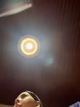 MarianaBenz online show from April 2026 11:16:01 PM