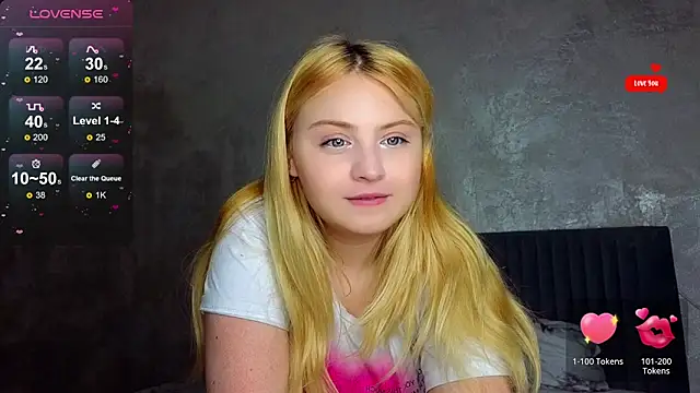 shy blondiee online show from March 2025 11:47:01 PM