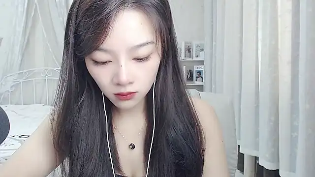 Snapshot of Jenny-Z chatting on July 2026 01:56:01 AM Jenny-Z online show from July 2026 01:56:01 AM