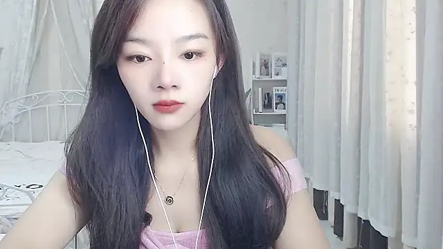 Snapshot of Jenny-Z chatting on July 2026 01:43:02 AM Jenny-Z online show from July 2026 01:43:02 AM