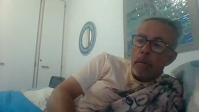 tuggy59 online show from September 2025 05:11:01 AM